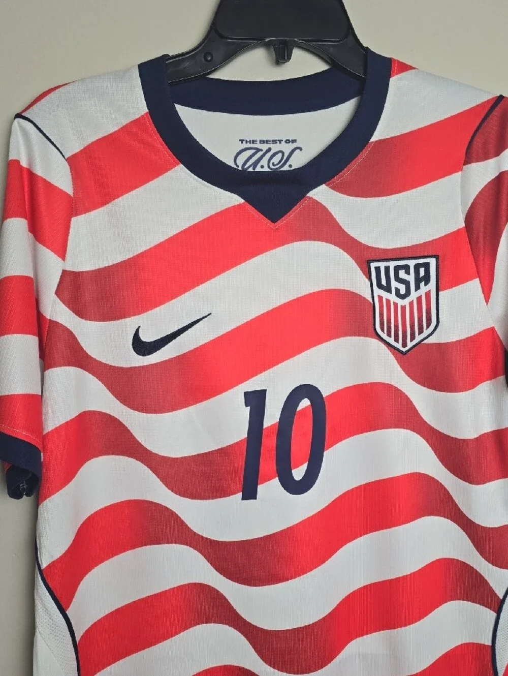 Nike Pulisic USA Red & White Wave Soccer/ Football 2026 World Cup Jersey NWT - Picture 5 of 7